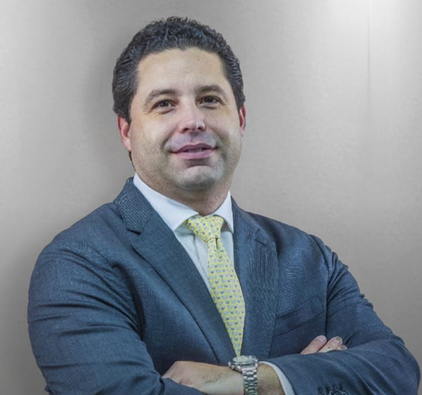 Jonathan Bournigal Read, Socio Director y Fundador de Carabela